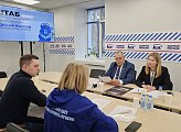 Спикер Мурманской областной Думы Сергей Дубовой провел тематический прием граждан
