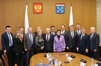 В Санкт-Петербурге законодатели Северо-Запада России обсудили вопросы развития и установления новых межпарламентских контактов с дружественными странами