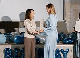 Анна Гришко поздравила «Женский клуб» Кировска со второй годовщиной со дня образования 