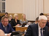 Дума приняла в окончательном виде проект закона об областном бюджете на 2026 год и последующий двухлетний период