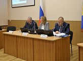 Депутаты рекомендовали принять в первом чтении проект областного бюджета на 2024 год и на последующие два года 