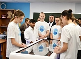 Для учеников медицинского класса Гаджиево прошел выездной День юного специалиста