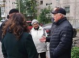 Уважаемые земляки, 27 августа как координатор проекта «Инициативы двора» провел встречи с жителями микрорайонов на улице Достоевского домов № 11 и № 21