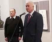 Уважаемые земляки, 19 декабря принял участие в торжественном открытии выставки «Люди Севера. Герои Севера» скульптура и макеты памятников Александра Арсентьева, которая состоялась в Культурно-выставочном центре Русского музея