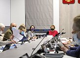 В областной Думе прошло заседание комитета по образованию, науке, культуре, делам семьи, молодежи и спорту под председательством Ларисы Кругловой