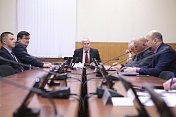 Состоялось заседание комитета Думы по транспорту, дорожному хозяйству и информатизации под председательством Михаила Антропова