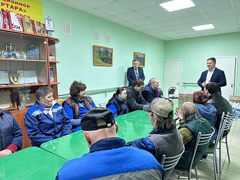 Станислав Гонтарь поздравил с Новым Годом Всероссийское общество слепых в Мурманске 