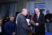 Председатель областной Думы Сергей Дубовой поздравил с наступающим профессиональным праздником коллектив автобазы 