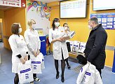 В Мурманской области продолжается акция «Спасибо врачам»