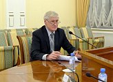 Председатель комитета по бюджету, финансам и налогам  регионального парламента Борис Пищулин принял участие в заседании Правительства области