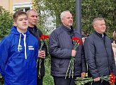 В Мончегорске прошел митинг в честь четырехлетия со дня подписания Указа о присвоении городу высокого звания "Город трудовой доблести"