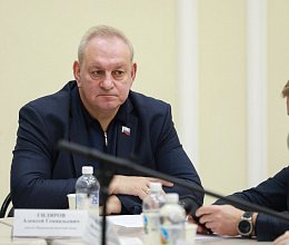 Выездное заседание комитета по социальной политике и делам семьи в Мурманском доме-интернате для престарелых и инвалидов 25 марта 2026 года