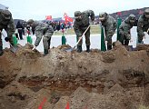 В Долине Славы почтили память защитников Заполярья