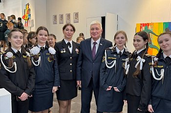 Уважаемые земляки, 13 марта принял участие в торжественном посвящении кадет Кадетской школы города Мурманска в ряды Юнармии