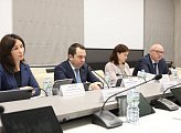 Проект областного бюджета на 2023 год был в центре внимания на встречах Губернатора области Андрея Чибиса с депутатами фракций регионального парламента