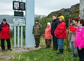 На острове Шалим, в бывшем посёлке Порт-Владимир, установлена мемориальная доска Михаилу Орешете