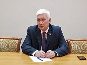 Уважаемые земляки, на очередном приеме избирателей в Управлении Первомайского административного округа состоялся заинтересованный разговор с Председателем Совета ветеранов Первомайского округа Мариной Александровной Пуничевой