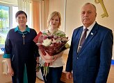 Региональные парламентарии поздравляют медицинских работников региона  с профессиональным праздником