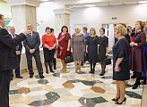 Депутаты областной Думы тепло поздравили женщин-руководителей органов местного самоуправления муниципальных образований области с наступающим праздником