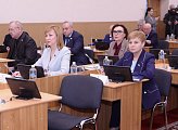 В региональном парламенте состоялось внеочередное заседание Думы
