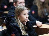Мурманскую областную Думу посетили школьники из Приморского района Запорожской области