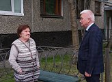 Уважаемые земляки, 17 августа состоялись встречи с коллективами детского сада № 15 и жителями микрорайонов домов № 39 и № 47 по проспекту Кольскому