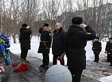 Сергей Дубовой поздравил моряков-подводников 
