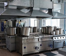 Выездное заседание комитета по социальной политике и делам семьи в Мурманском доме-интернате для престарелых и инвалидов 25 марта 2026 года