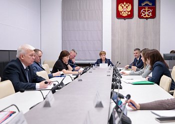 Депутаты поддержали изменения в региональное законодательство о бесплатном питании льготных категорий обучающихся