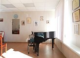 Сергей Дубовой оценил работу объединенной Детской школы искусств в ЗАТО Александровск