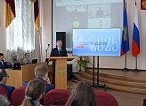 Юрий Шадрин принял участие в заседании Совета депутатов ЗАТО Североморск, где центральным пунктом стал отчет о деятельности главы и администрации муниципалитета за 2024 год