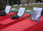 7 октября в Долине Славы Председатель Думы Сергей Дубовой принял участие в церемонии захоронения останков советских воинов, погибших в годы Великой Отечественной войны