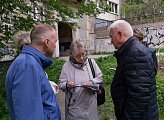 Уважаемые земляки, 4 июня вместе с специалистами Управления Первомайского административного округа провели встречу с жителями микрорайона дома № 17 по проезду Ледокольному