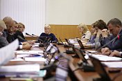В областной Думе прошло заседание комитета по социальной политике и охране здоровья под председательством Надежды Максимовой