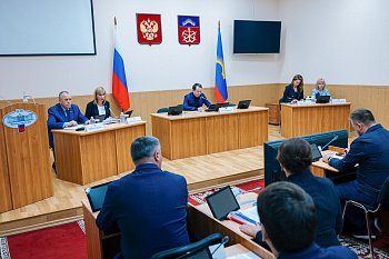 Процесс формирования бюджета области на 2025 год и плановый период до 2027года  идет с учетом санкционного давления и экономических вызовов