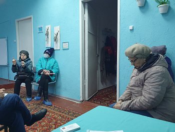 Депутат Мурманской областной Думы Александр Клементьев подключился к проблемам уборки н.п. 25 км.