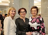 Сергей Дубовой поздравил северянок с Международным женским днем