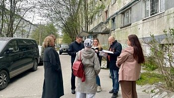 Проекты от жителей домов по адресам Капитана Орликовой, 57, Кирова, 40 и Полярные Зори, 13 прошли конкурсный отбор и стали победителями проекта «Инициативы двора»