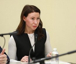 Выездное заседание комитета по социальной политике и делам семьи в Мурманском доме-интернате для престарелых и инвалидов 25 марта 2026 года