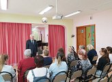 Уважаемые земляки, 17 августа состоялись встречи с коллективами детского сада № 15 и жителями микрорайонов домов № 39 и № 47 по проспекту Кольскому