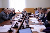 Состоялось очередное заседание комитета Думы по социальной политике и охране здоровья под председательством Надежды Максимовой