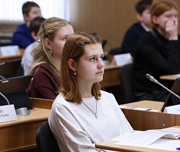 Мурманские лицеисты в гостях у Мурманской областной Думы 25 марта 2026 года