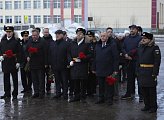 Сергей Дубовой поздравил моряков-подводников 