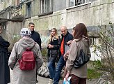 Роман Пономарев провел встречу с жителями дома №13 по улице Полярные Зори