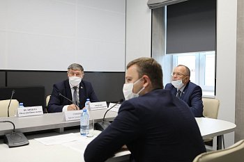 Владимир Мищенко принял участие в совещание с министром транспорта и дорожного хозяйства Мурманской области А.А. Гришиным