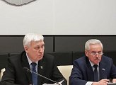 22 марта принял участие в заседании комитета Мурманской областной Думы по бюджету, финансам, налогам и экономике