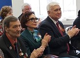 Уважаемые земляки, 8 мая принял участие в торжественном чествовании ветеранов в Штабе общественной поддержки «Единой России»