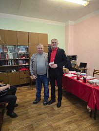 Депутат Мурманской областной Думы Александр Клементьев 15 ноября 2025 года провел прием граждан в Мончегорске.