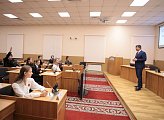 Евгений Никора: «Посещение парламента вызывает искренний интерес у школьников»