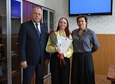 Сергей Дубовой поздравил медицинских сестер МСЧ в Снежногорске с профессиональным праздником